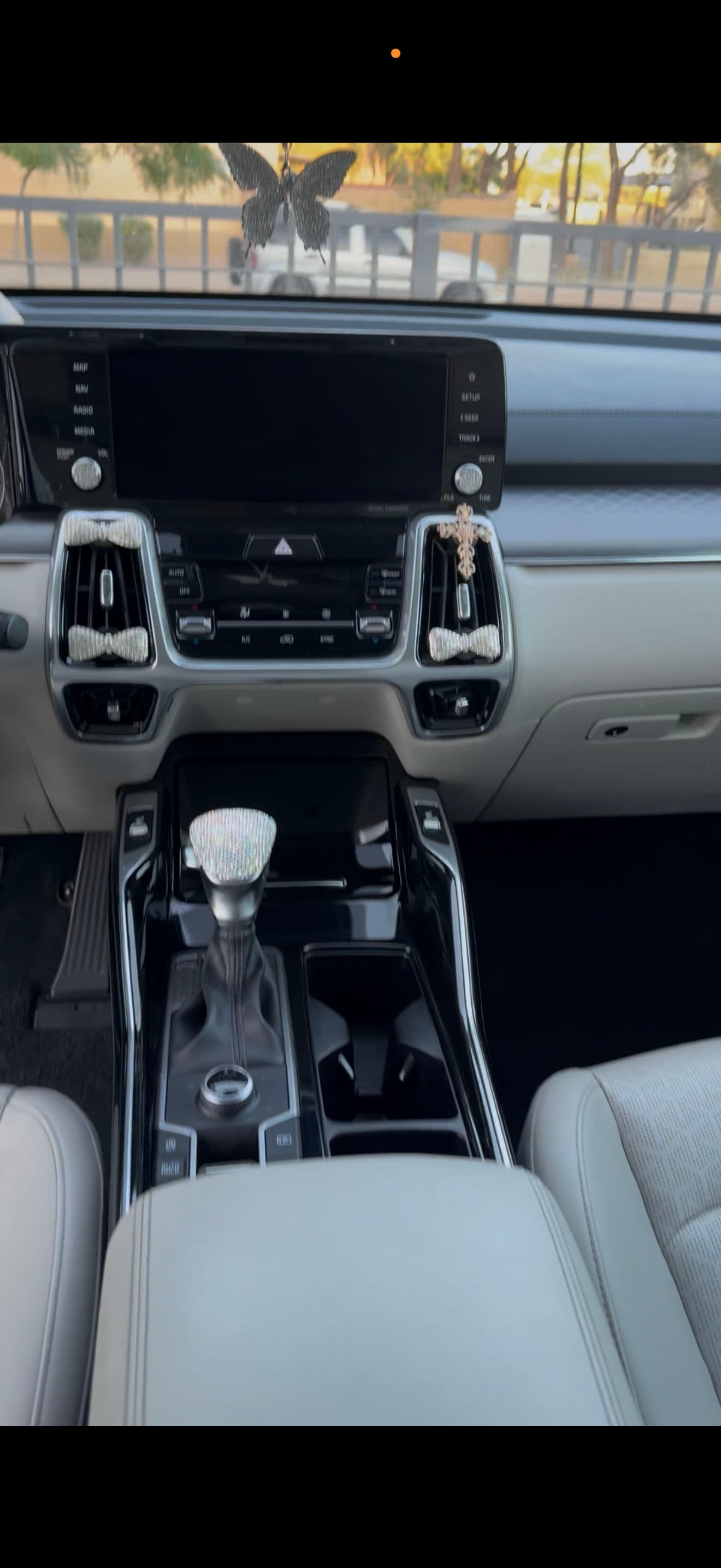 Gallery photos for Kia Sorento Full Interior Detail Before and After: Image #8