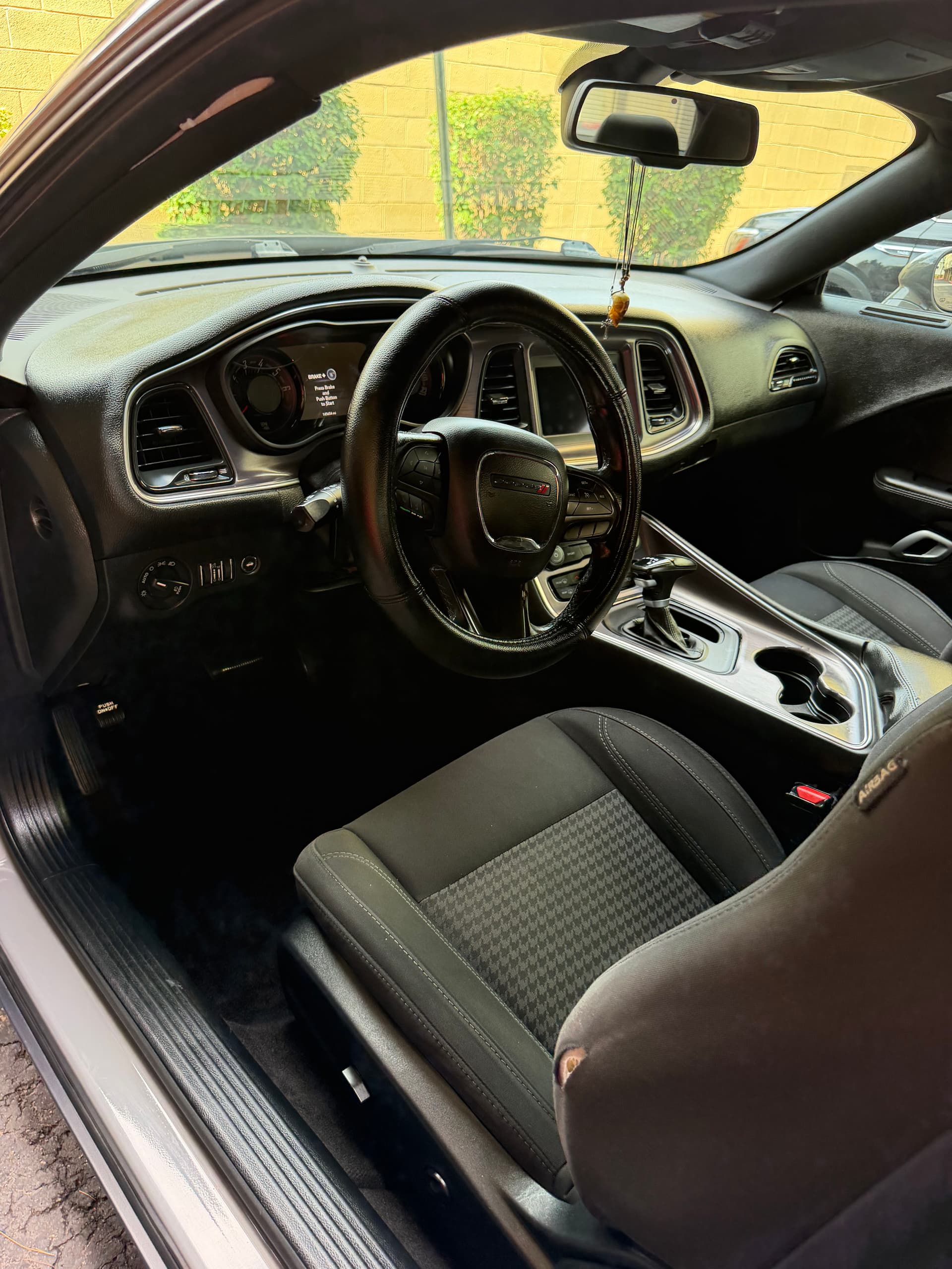 Gallery photos for Dodge Challenger Gets a Full Detail with Paint Sealant in North Phoenix: Image #5