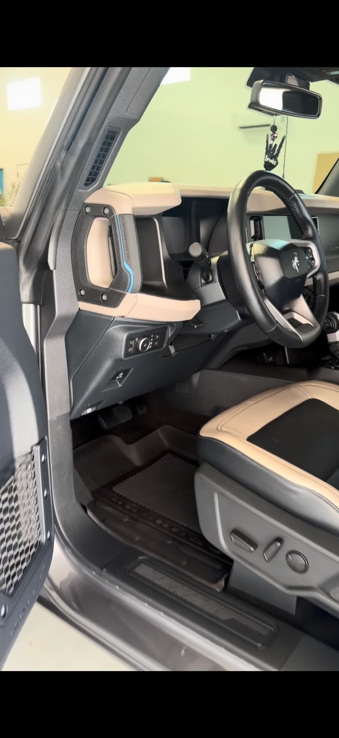 Gallery photos for Ford Bronco Gets a Full Detail in San Tan Valley: Image #2