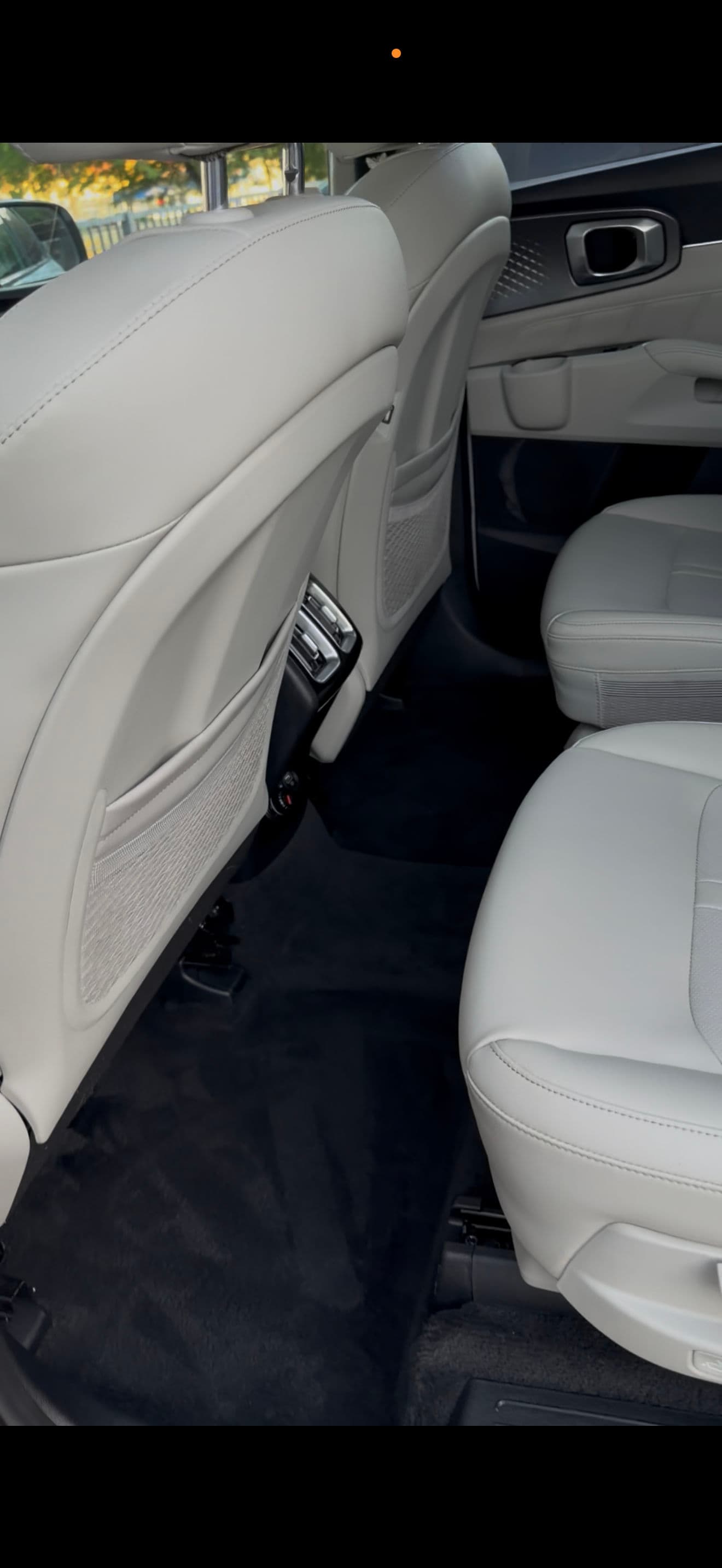 Gallery photos for Kia Sorento Full Interior Detail Before and After: Image #6