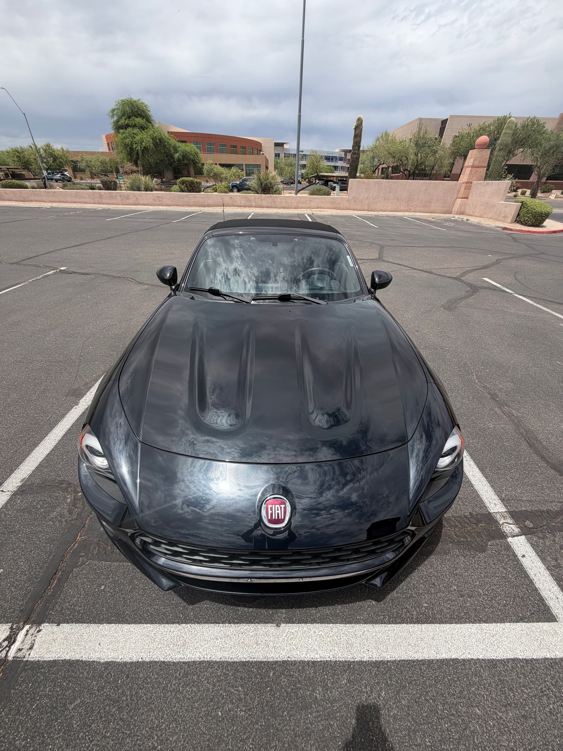 Fiat 124 Spider Gets a Full Interior and Exterior Reset in Scottsdale