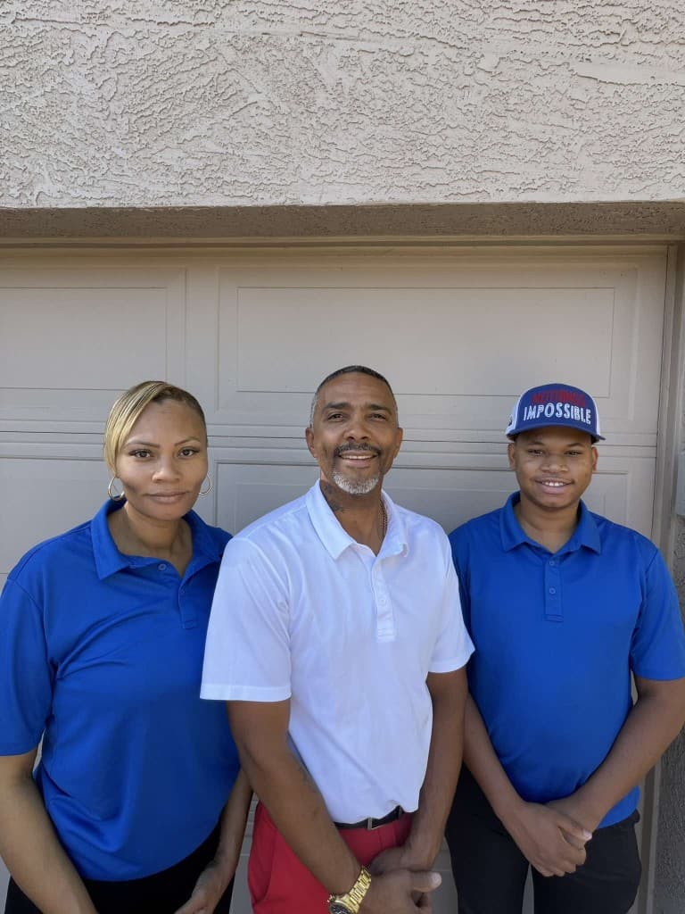 Thompson's Mobile Detailing AZ team and family