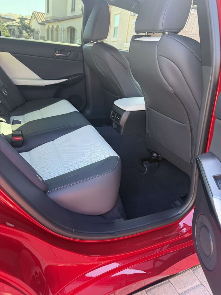 Rear cabin white leather after deep clean