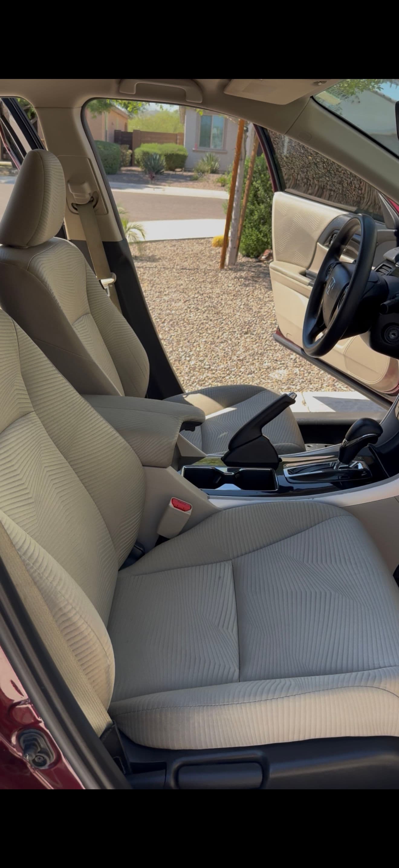 Gallery photos for Full Interior Detail on a Honda Accord in Buckeye: Image #3