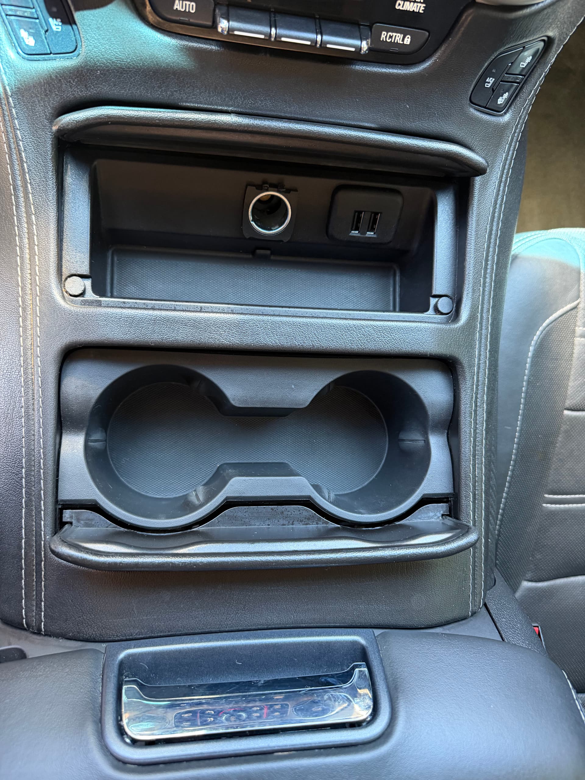 Gallery photos for Full Restore Detail on a GMC Yukon Denali in Peoria AZ: Image #2