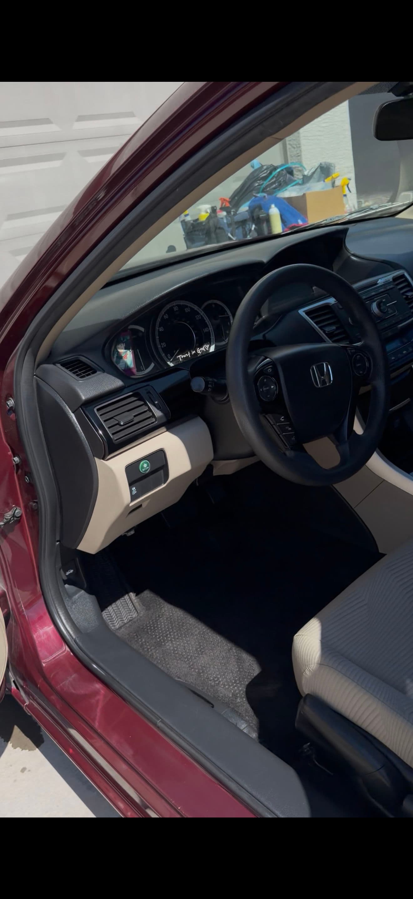 Gallery photos for Full Interior Detail on a Honda Accord in Buckeye: Image #6